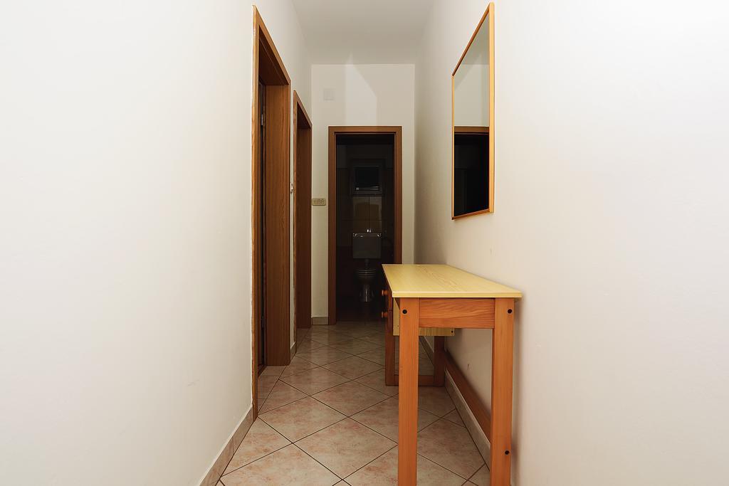 Apartments Lucija Sukosan Ngoại thất bức ảnh